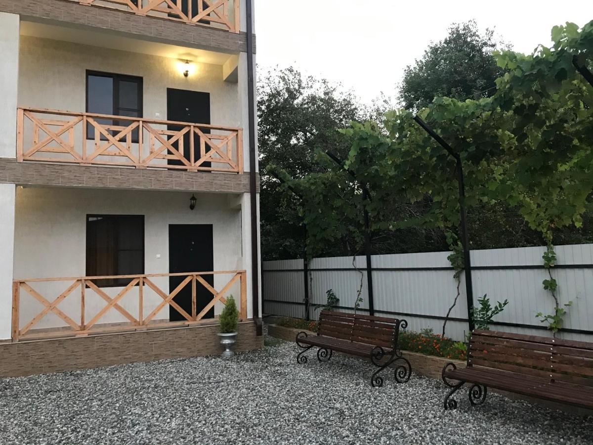 Guest House Dana Pitsunda Exterior foto
